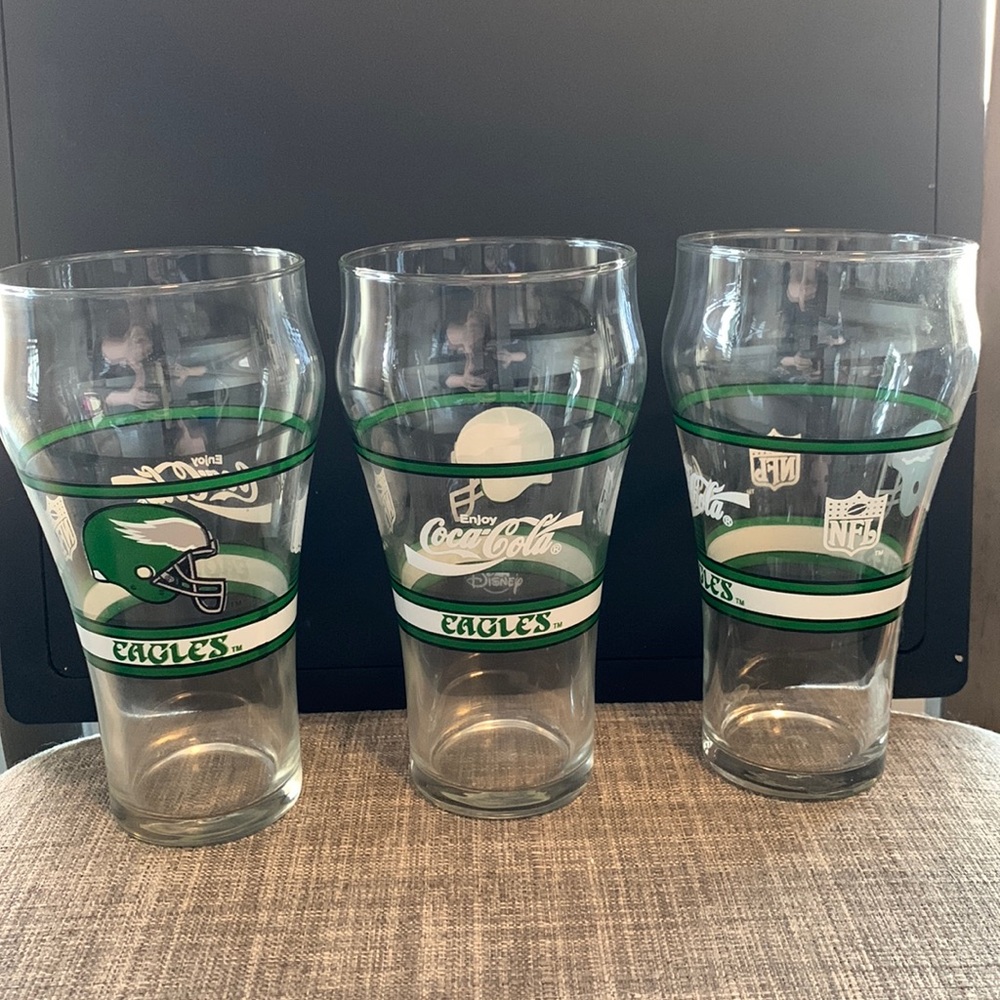 Set of 3 Coca Cola Eagles Football Glasses NFL